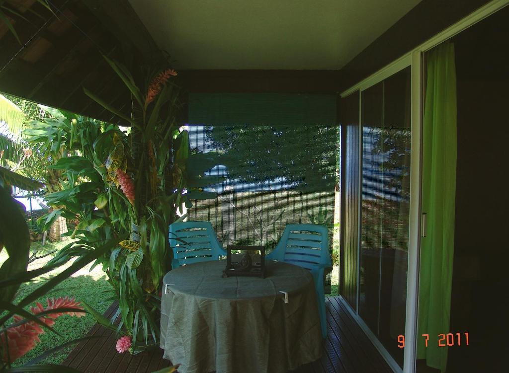 Tauhanihani Village Lodge La Vague Bleue Teahupoo Номер фото